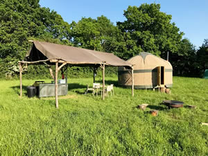 Organic Holidays - Bore Place Glamping, Bore Place Farm, Chiddingstone. TN8 7AR