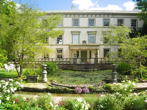 Organic Holidays - Fyfield Manor Bed and Breakfast, Benson Road, Benson. OX10 6HA