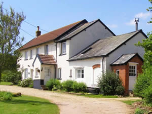 Organic Holidays - Highdown Organic Farm Cottages, Bradninch, Exeter. EX5 4LJ